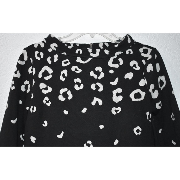 Talbots Small Sweater Abstract Soft Stretch Back Zip Comfy Black White 3/4 Slv - Picture 7 of 16